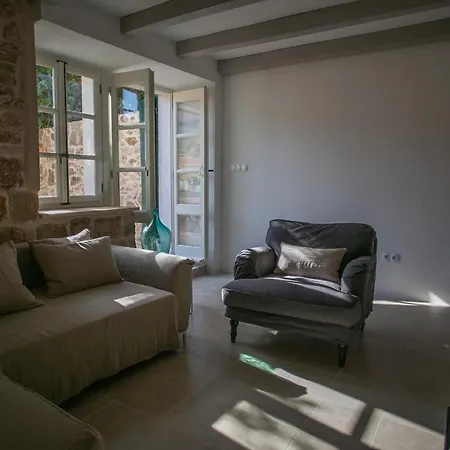 Revelin Hvar