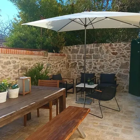 Revelin Hvar Ferienhaus *