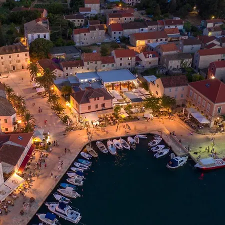 Revelin Hvar Vakantiehuis *