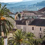 Revelin Hvar * Stari Grad (Hvar)